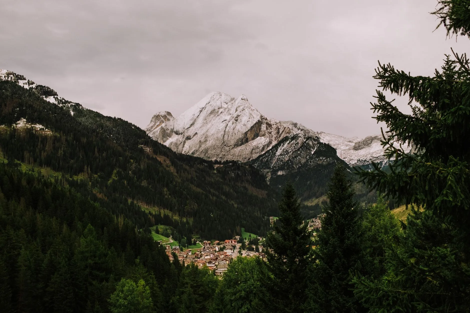 ️ Canazei : le village au pied des géants