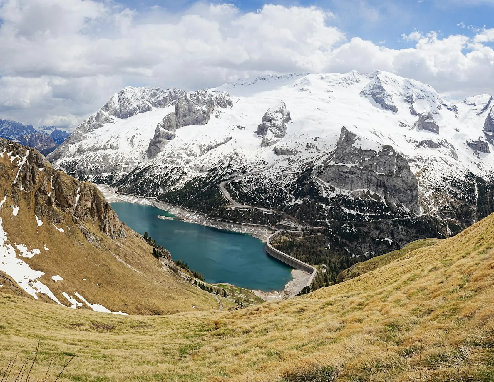 Randonnées en été : entre Catinaccio et Marmolada