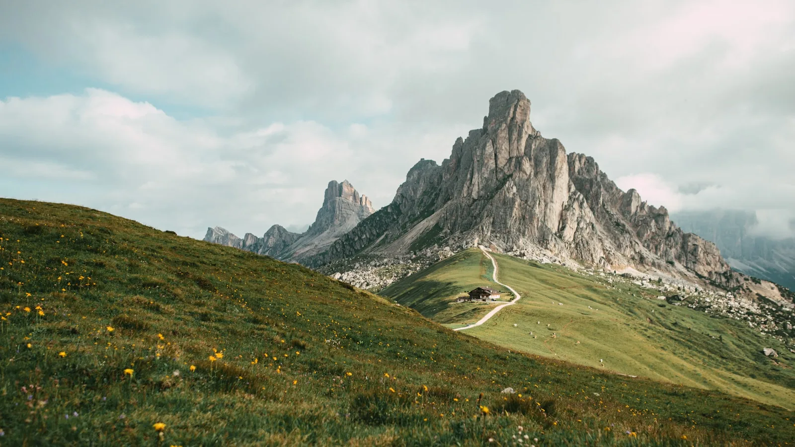 Ce que les Dolomites ont de particulier pour les conducteurs