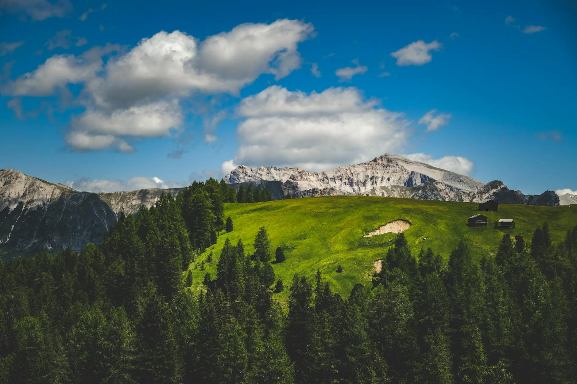 Les faubourgs nord : nature et panoramas